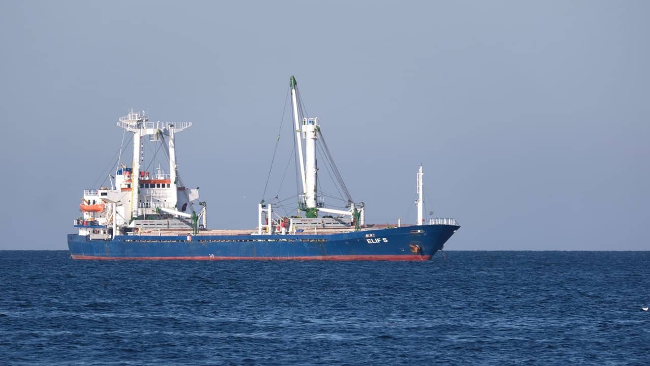 OSV vessel in Gulf of Guinea with satellite connectivity for crew welfare and security comms