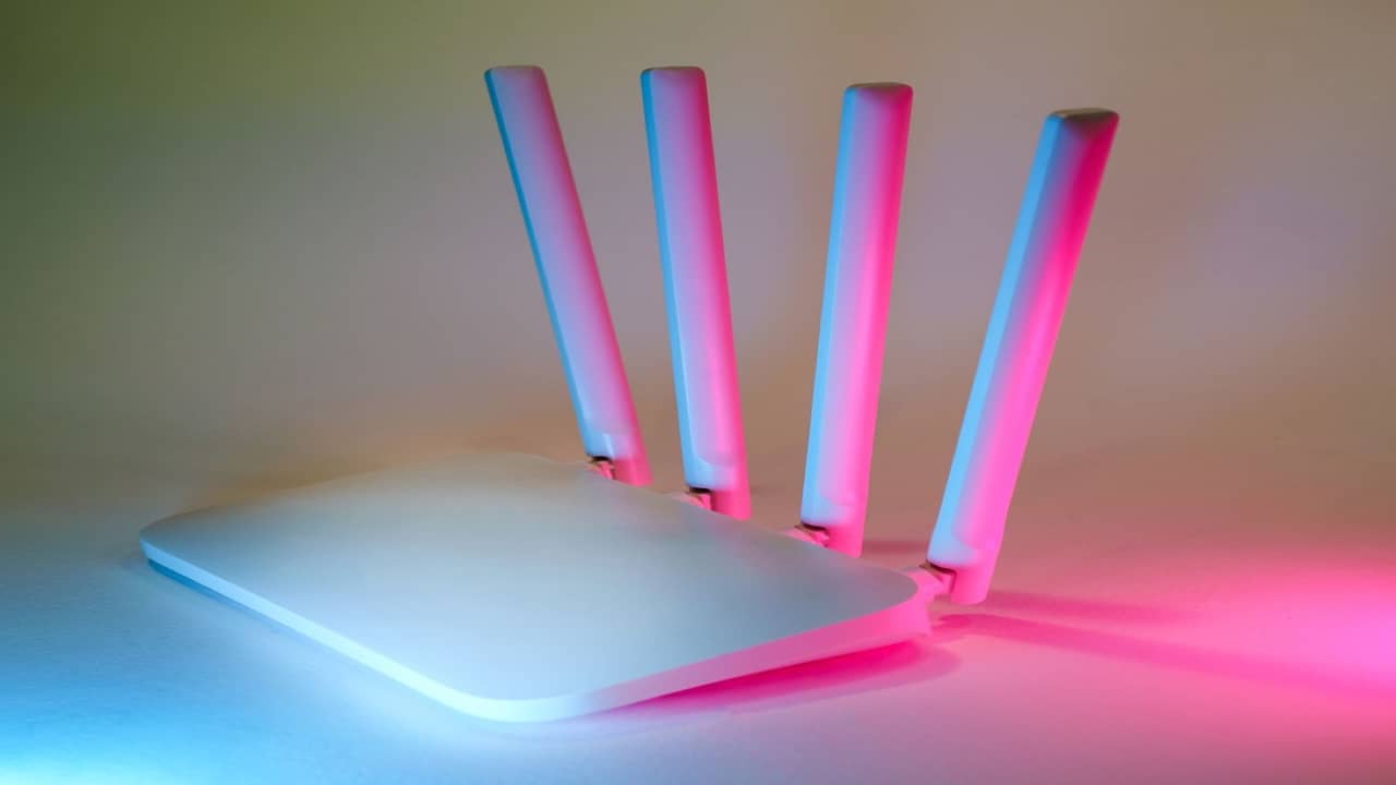Troubleshooting Starlink router red status light in Nigeria