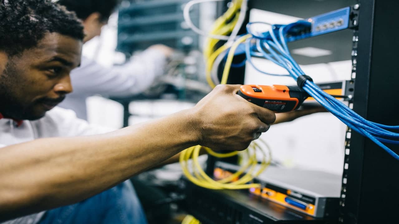 Troubleshooting Starlink offline and searching status in Nigerian home